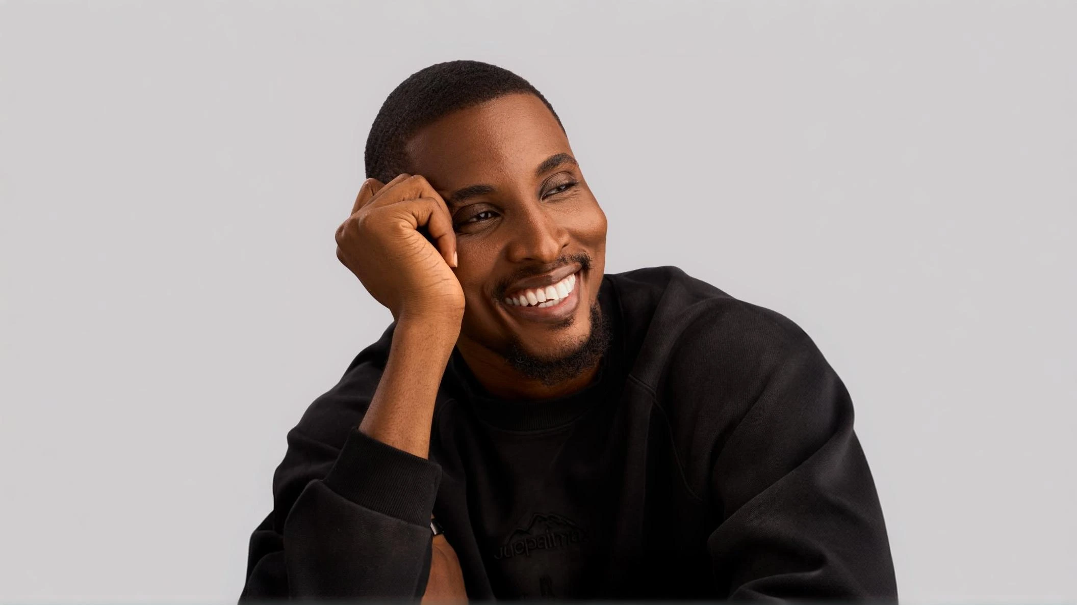 Read more about the article Community Spotlight: Uwakmfon Edet’s Journey from Side Hustle to Purpose Through Photography
